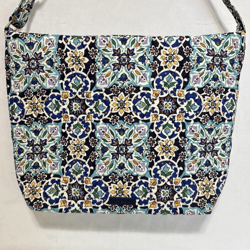 NWT Vera Bradley Hobo Shoulder Bag - Lisbon Medallion Cool Print